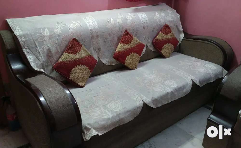 Low price olx second deals hand sofa set