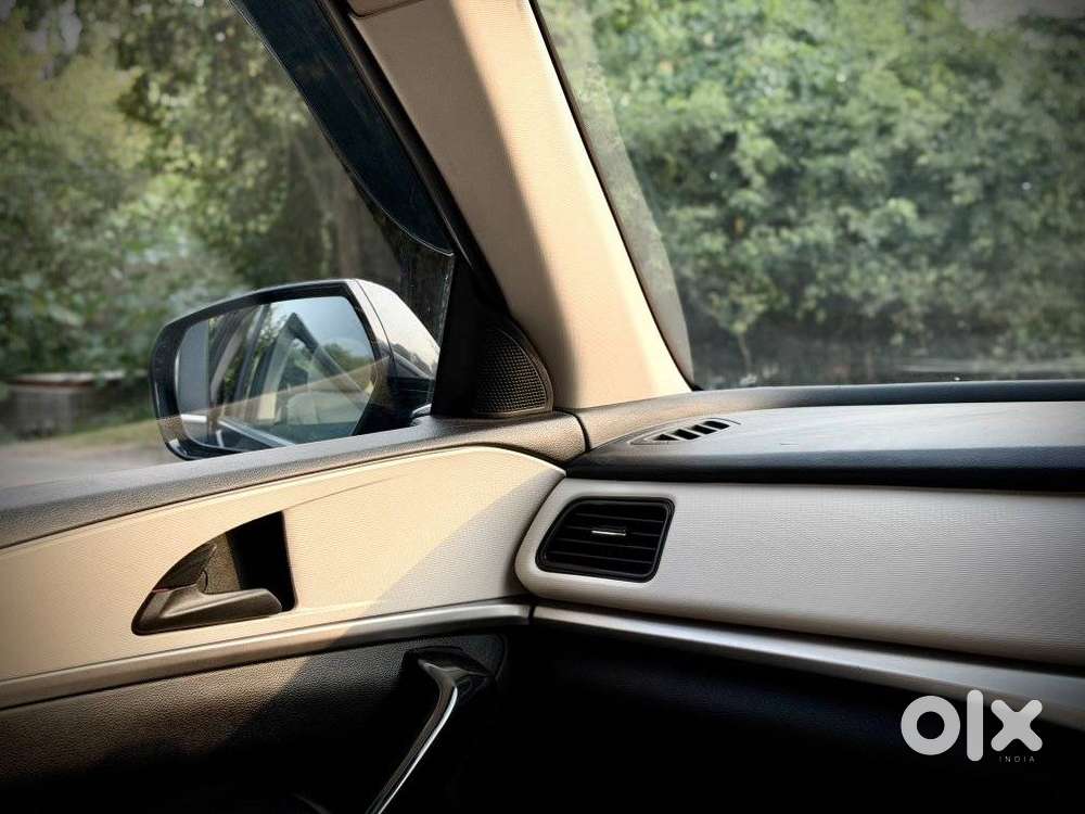 Mahindra Xuv700 2.2 Ax 5 Diesel At 7 Str, 2023, Diesel