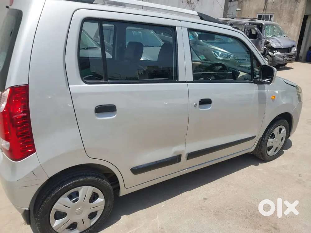 Maruti Suzuki Wagon R 1.0 2017 Petrol Well Maintained