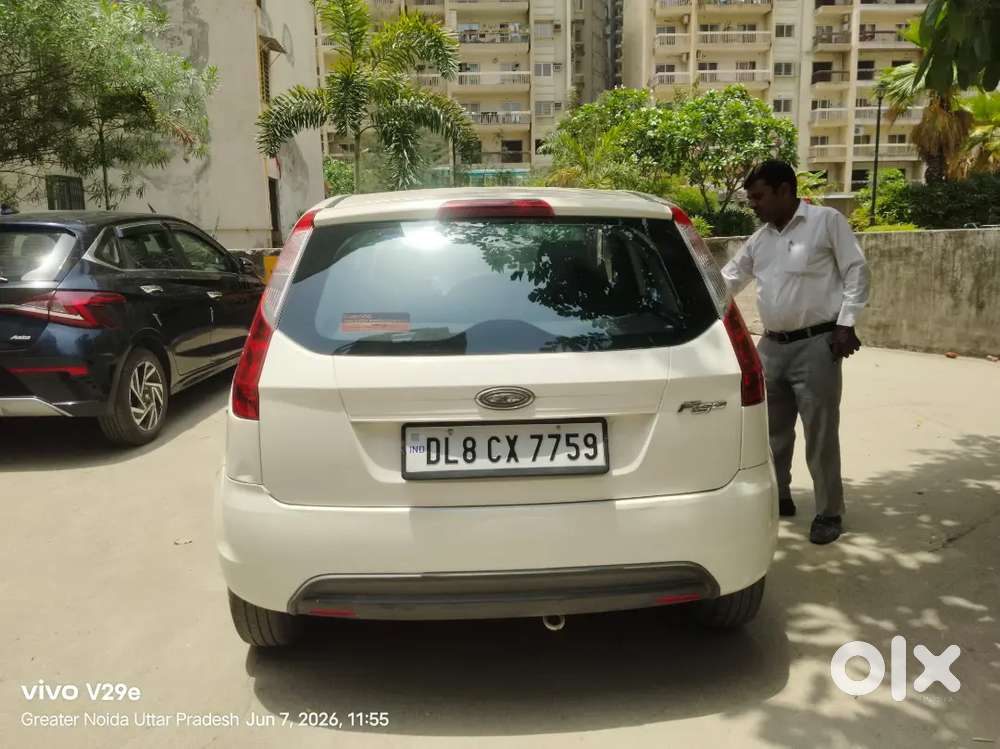 Ford Figo Petrol 2012 Lxi