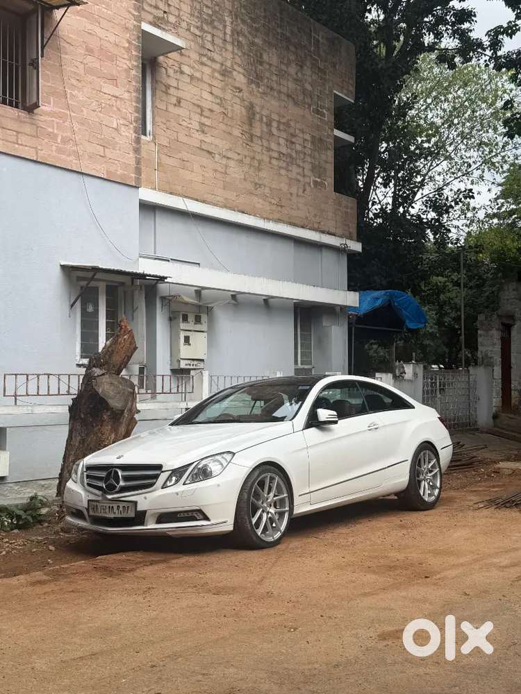 2012 Model Mercedes-benz E Coupe