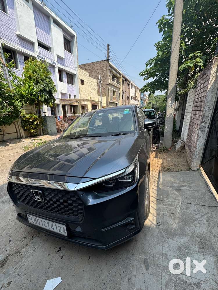 Honda Amaze Petrol 2025