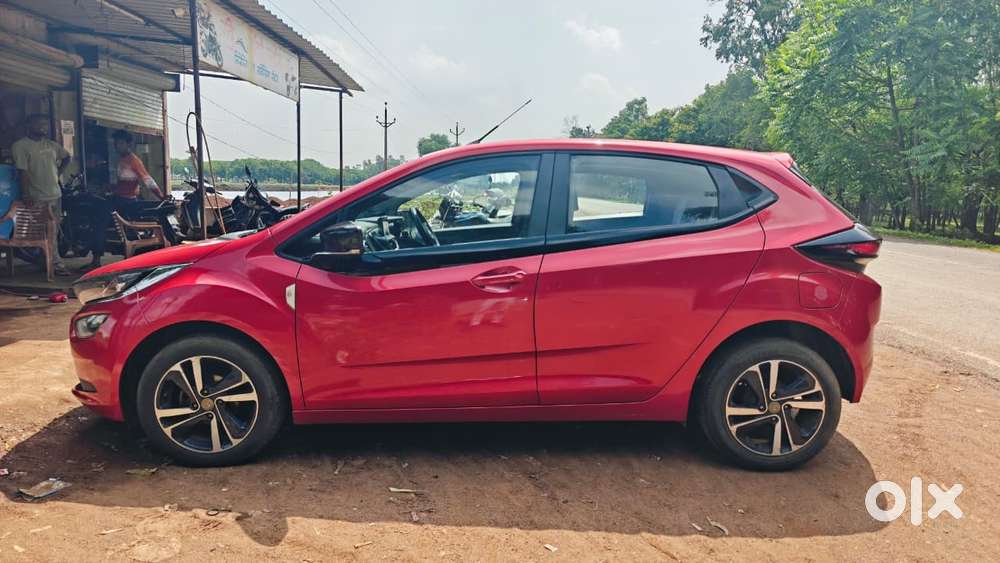 Tata Altroz Xz, 2020, Petrol