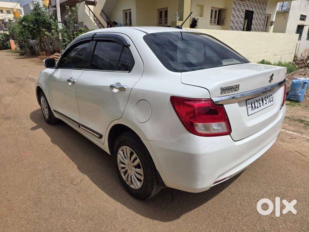 Maruti Suzuki Swift Dzire Vdi(o) Amt, 2017, Diesel
