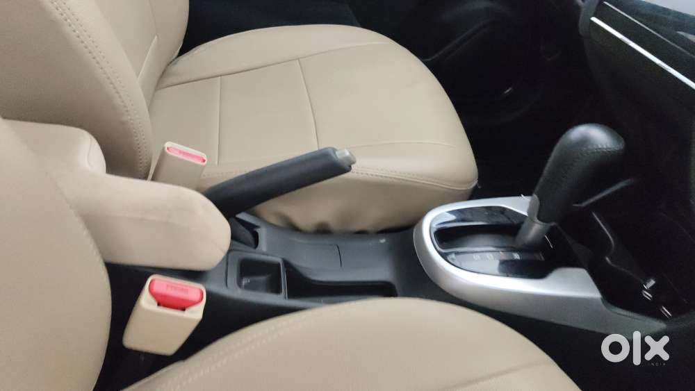 Honda Jazz 1.2 Zx Cvt I-vtec, 2021, Petrol