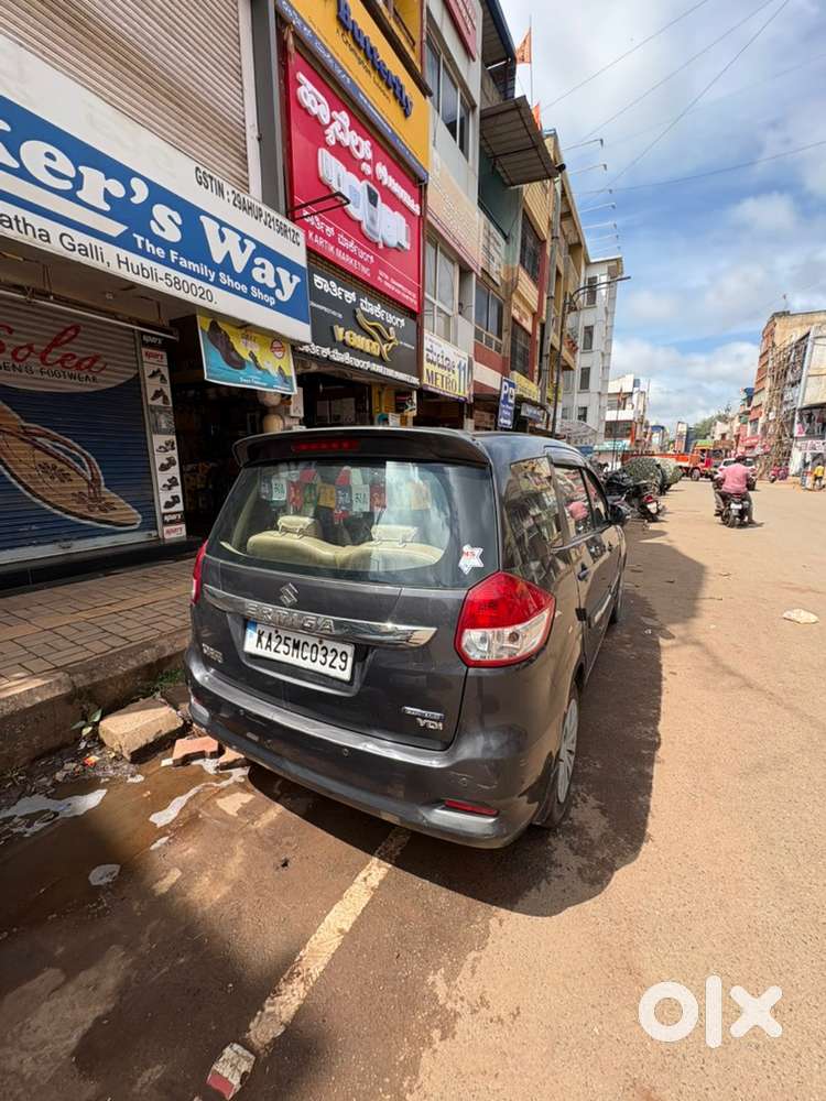Maruti Suzuki Ertiga 2017 Diesel 142000 Km Driven