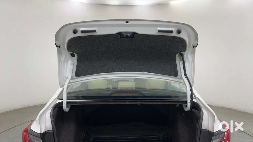 Honda City 1.5 Zx Cvt I-vtec, 2021, Petrol