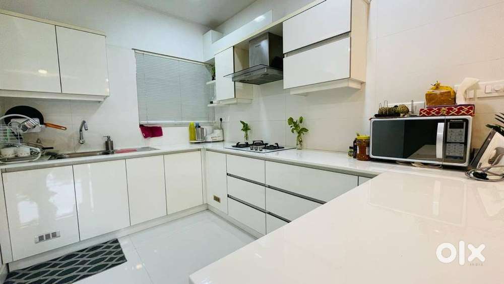 Fully Furnished Luxury Flat for Sale at Panampilly Nagar, Kochi For Sale Houses & Apartments