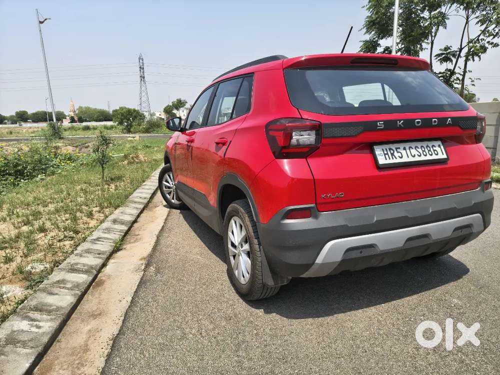 Skoda Kylaq 2025 Petrol 9500 Km Driven