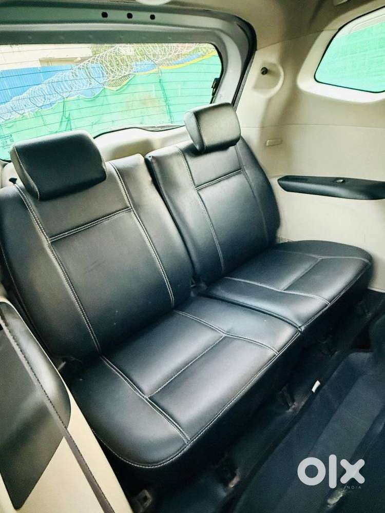 Renault Triber Rxz, 2021, Petrol