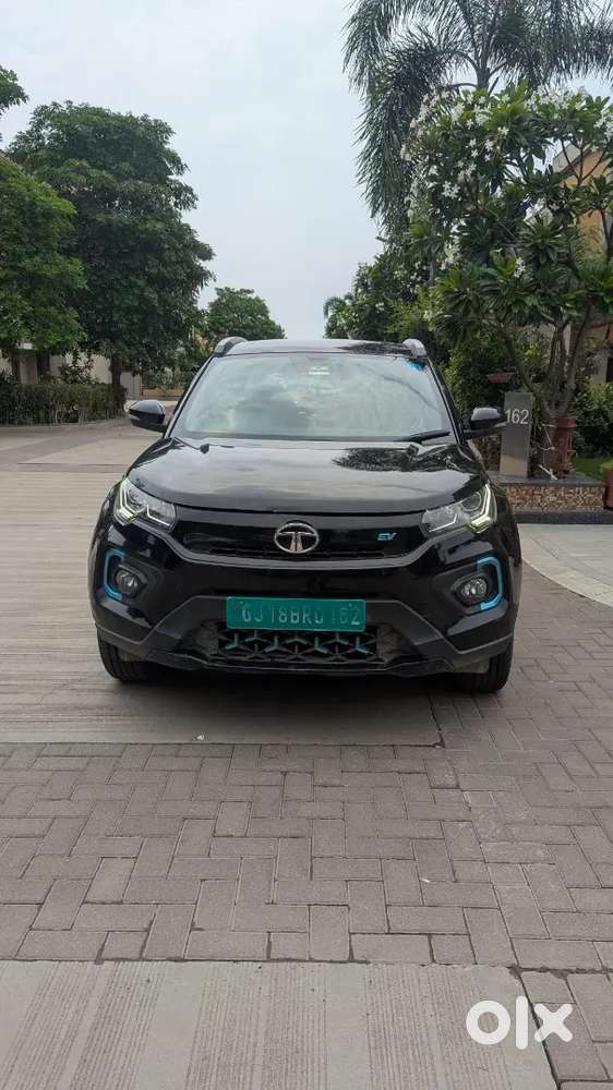 Tata Nexon Ev Dark Addition