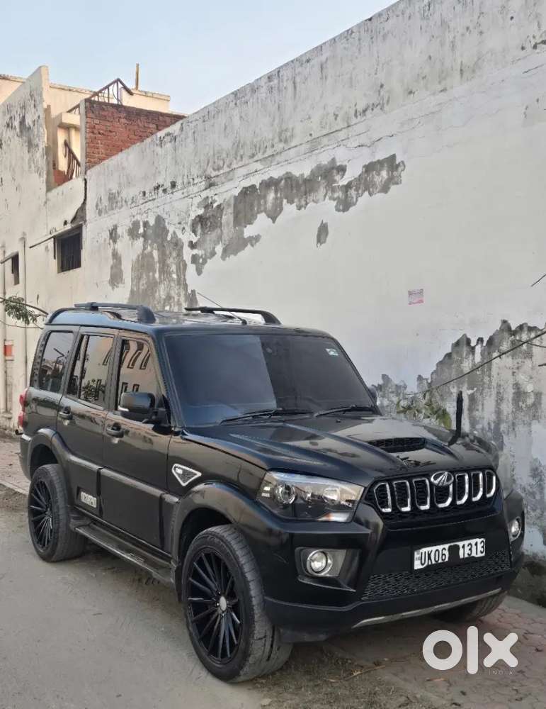 Mahindra Scorpio Classic 2016