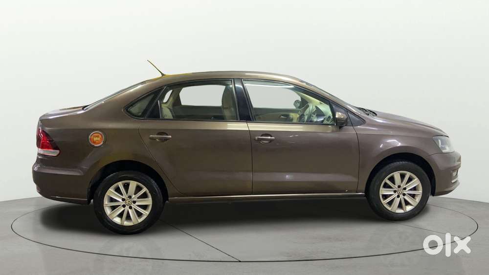 Volkswagen Vento 2013-2015 1.6 Highline, 2016, Petrol