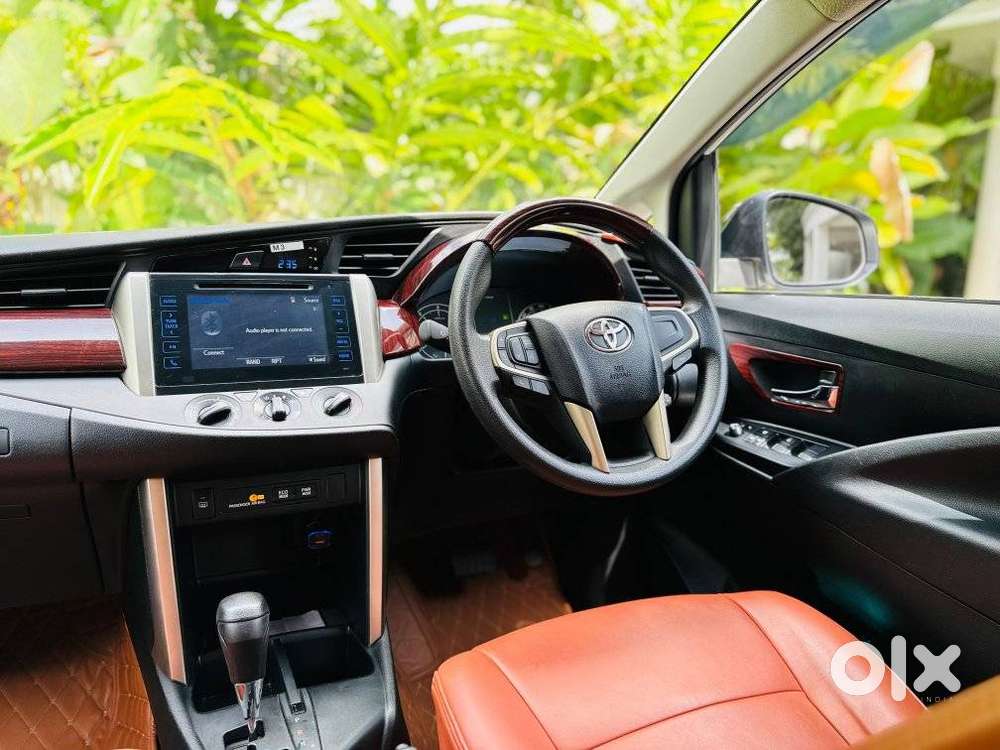 Toyota Innova Crysta 2.8 Gx At 8s, 2018, Diesel