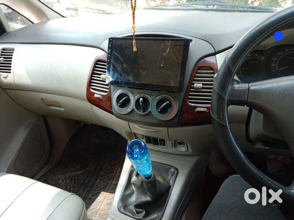 Toyota Innova 2.5 Z Diesel 7 Seater, 2010, Diesel