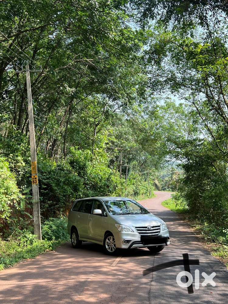 Toyota Innova Diesel 2012