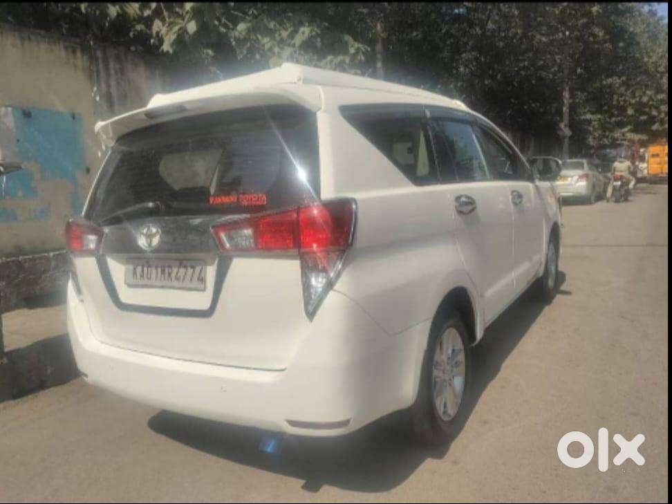 Toyota Innova Crysta 2018