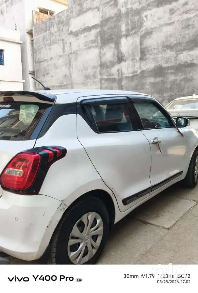 Maruti Suzuki Swift Vxi 2020