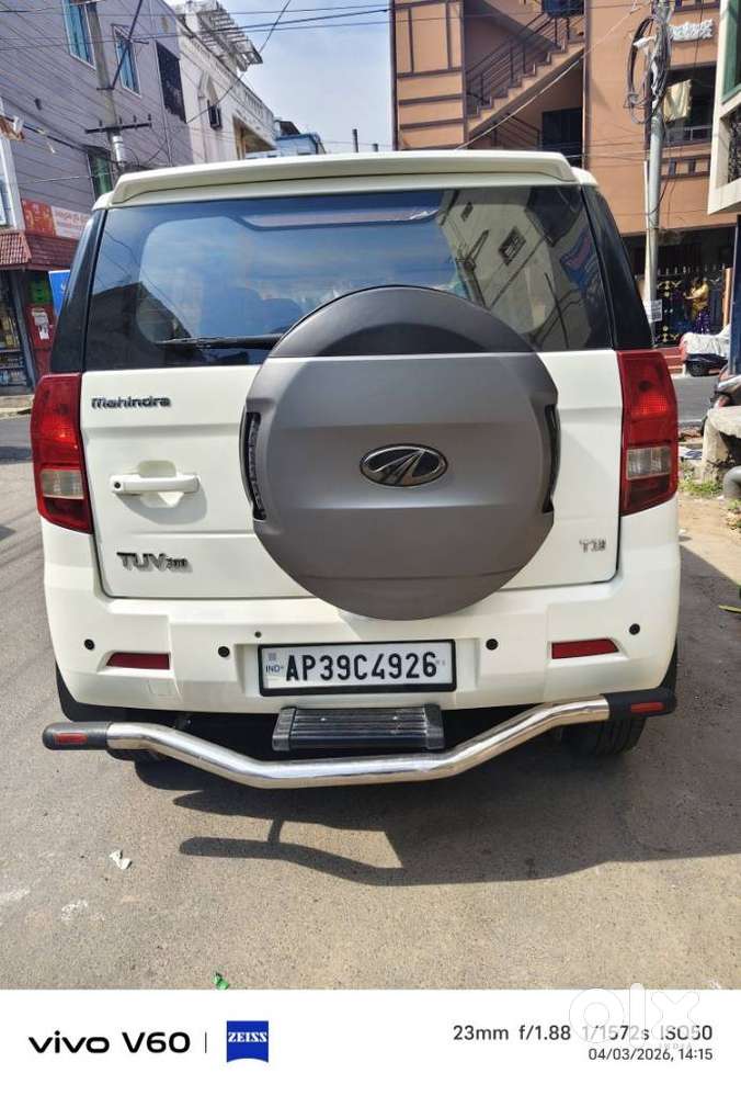 Mahindra Tuv 300 T10, 2018, Diesel