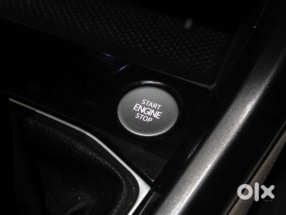 Volkswagen Taigun 1.0 Tsi Topline At, 2022, Petrol