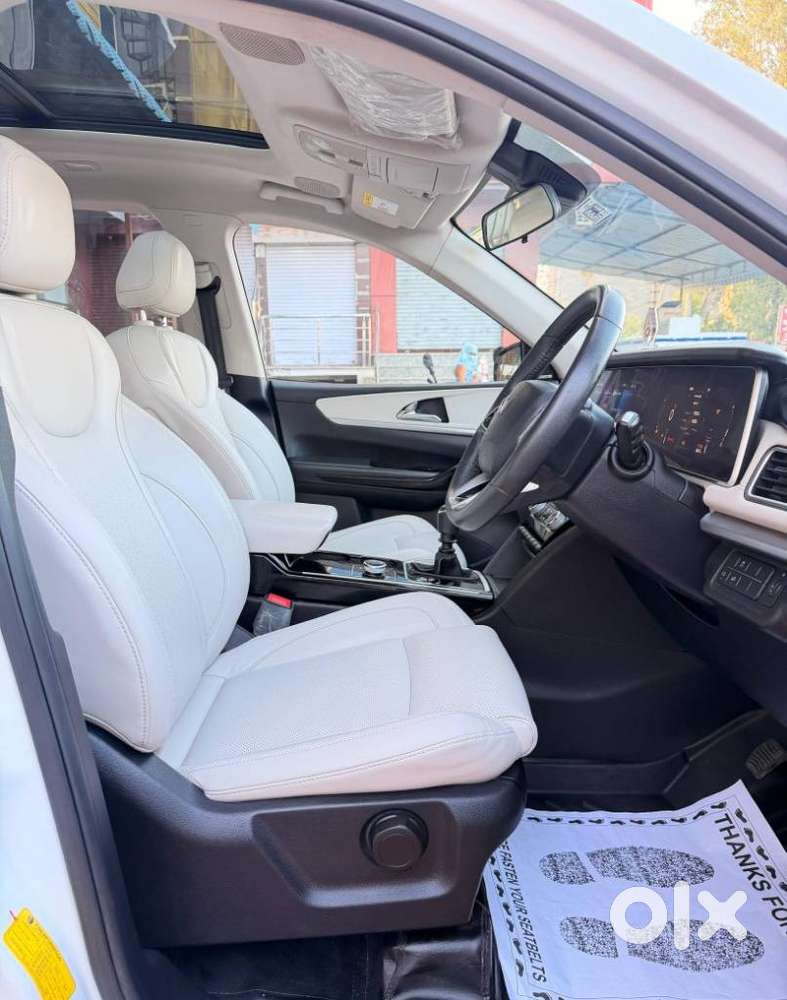 Mahindra Xuv700 2.2 Ax 7 Diesel Mt Str, 2024, Diesel