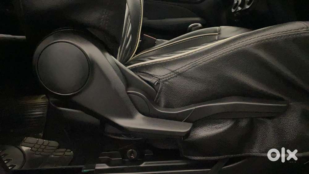 Maruti Suzuki Swift Amt Vxi, 2018, Petrol