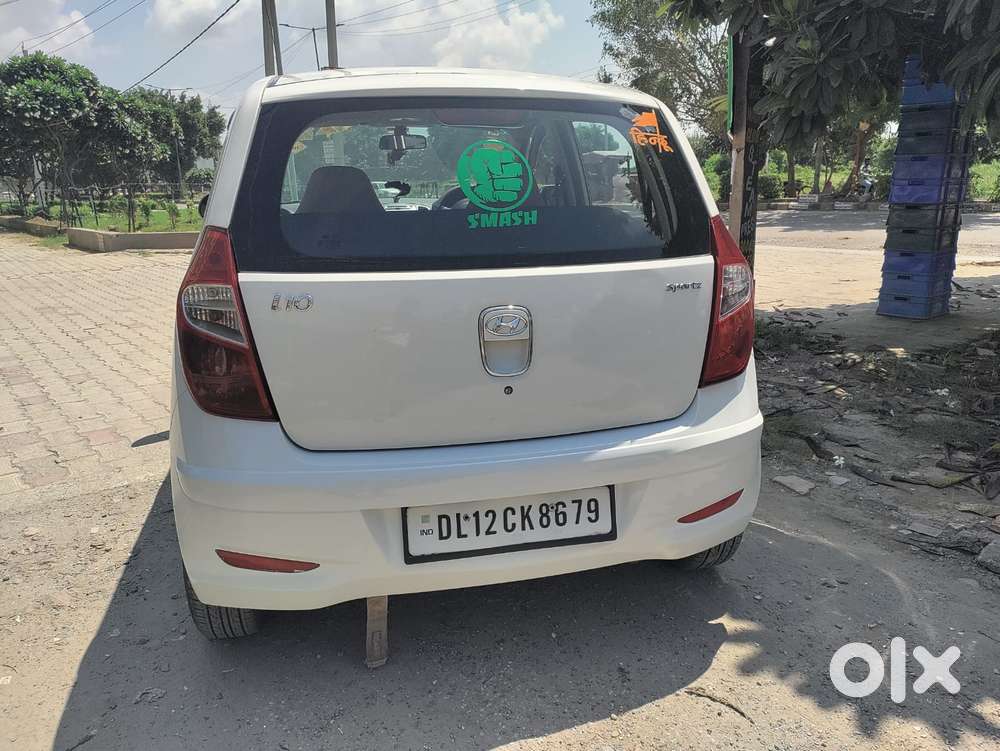 Hyundai I10 Sportz 1.1 Irde2, 2016, Cng & Hybrids