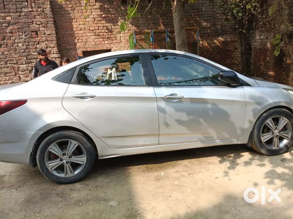 Varna Product 1.6 Sx Diesel Variant Top Model