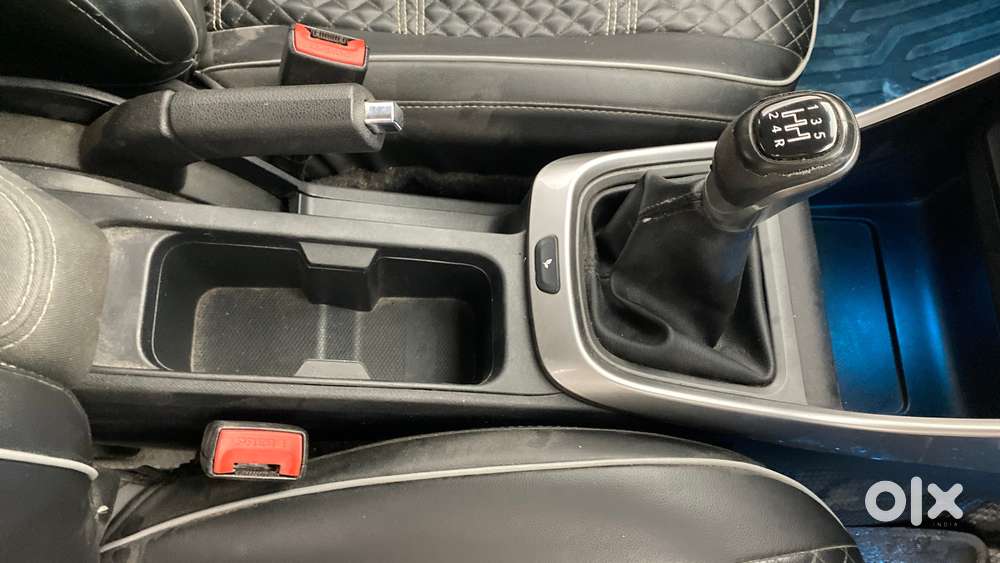 Tata Altroz Xz, 2020, Petrol