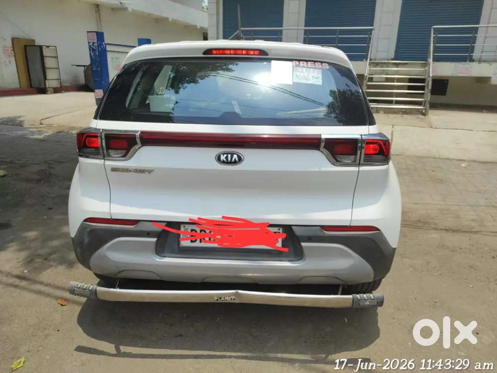 Kia Sonet Petrol 2020