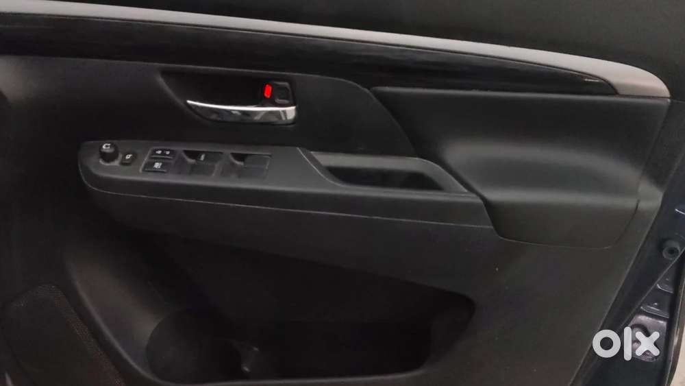 Maruti Suzuki Xl6 Alpha At, 2022, Petrol