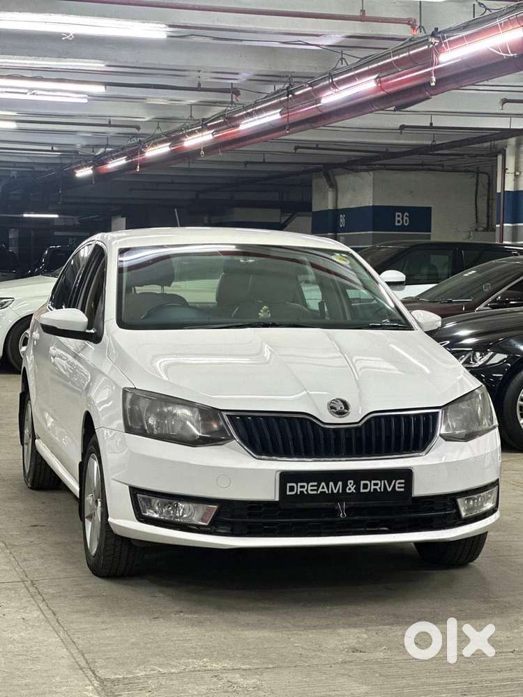 Skoda Rapid 1.6 Mpi At Ambition, 2017, Petrol