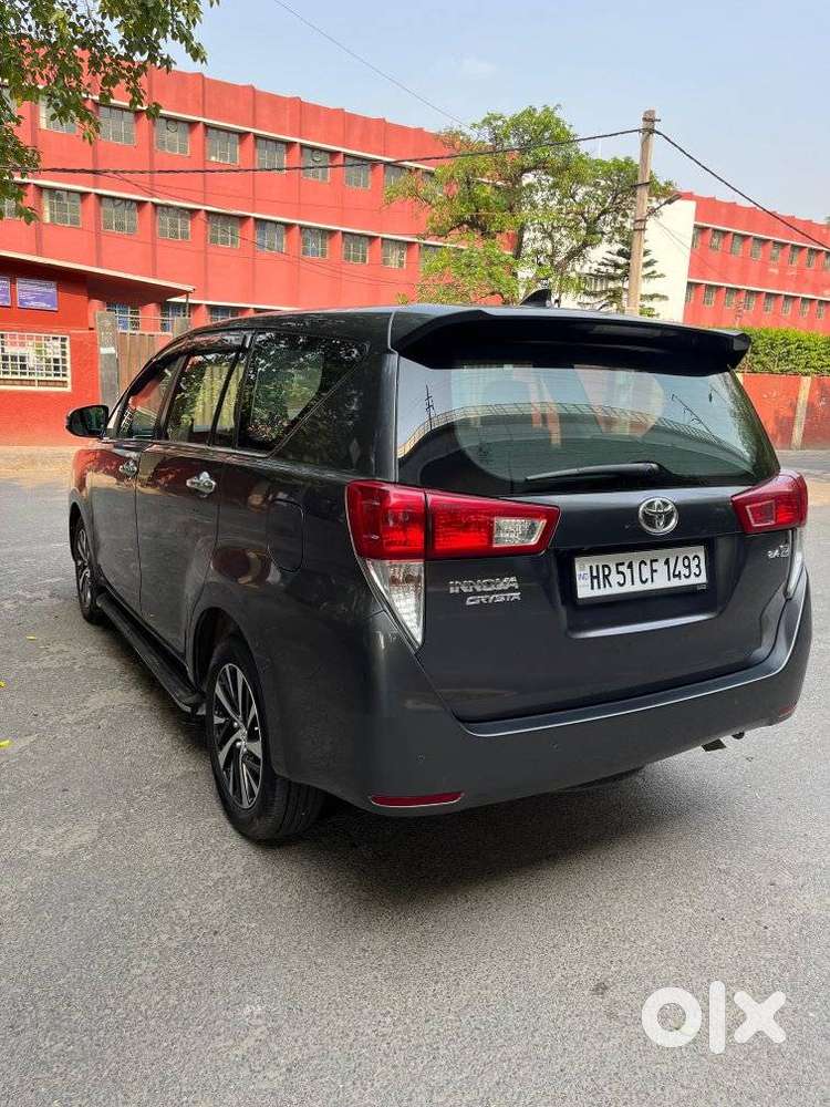 Toyota Innova Crysta 2.7 Zx At, 2021, Diesel