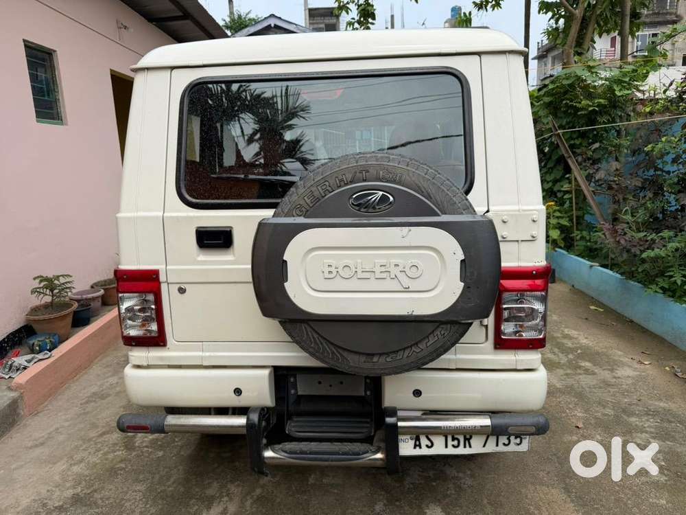 Mahindra Bolero B6 (o)