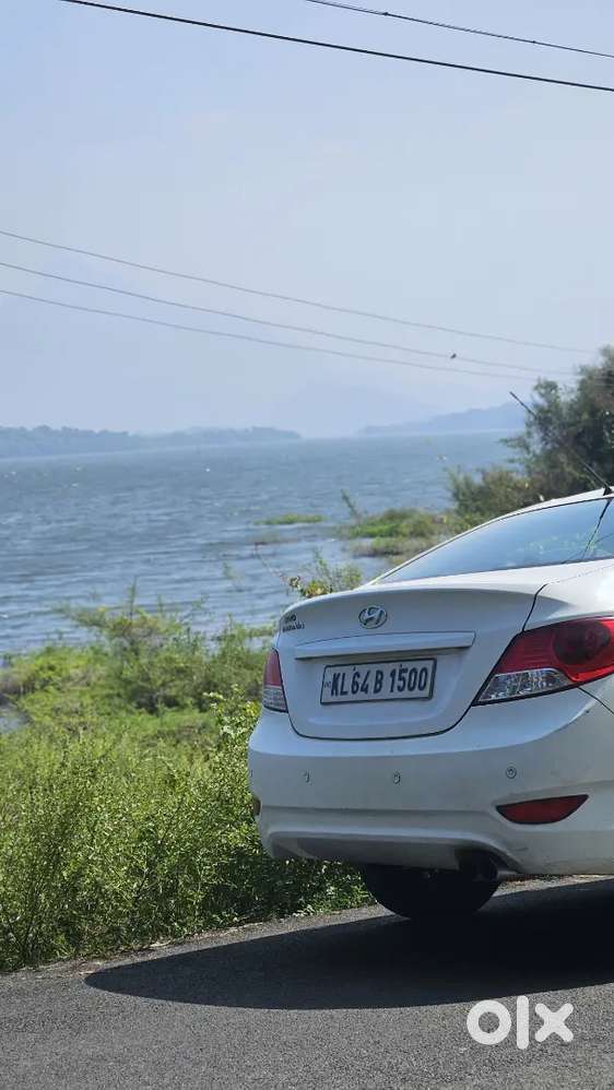 Hyundai Fluidic Verna 2013 Diesel 105000 Km Driven