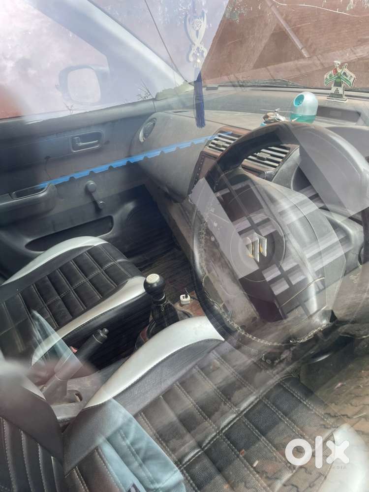 Swift Maruti 2009 64000 Km Driven