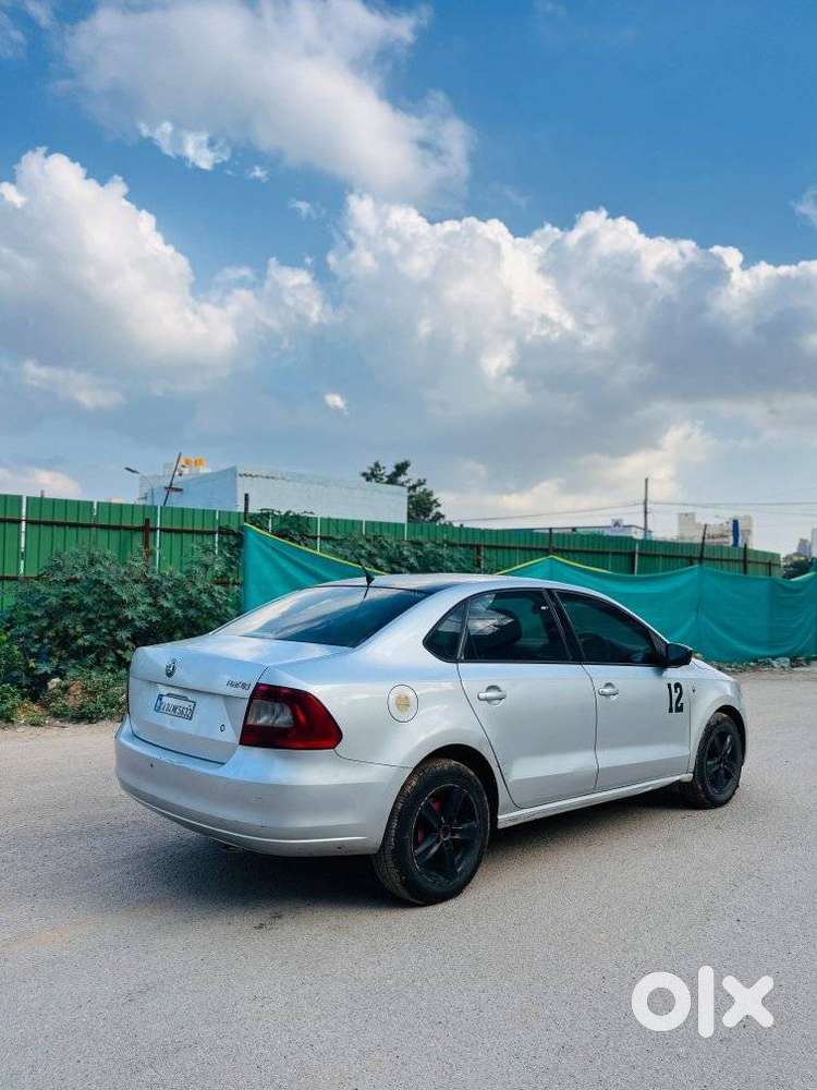 Skoda Rapid 1.5 Tdi Manual Active Ambition Style, 2012, Diesel