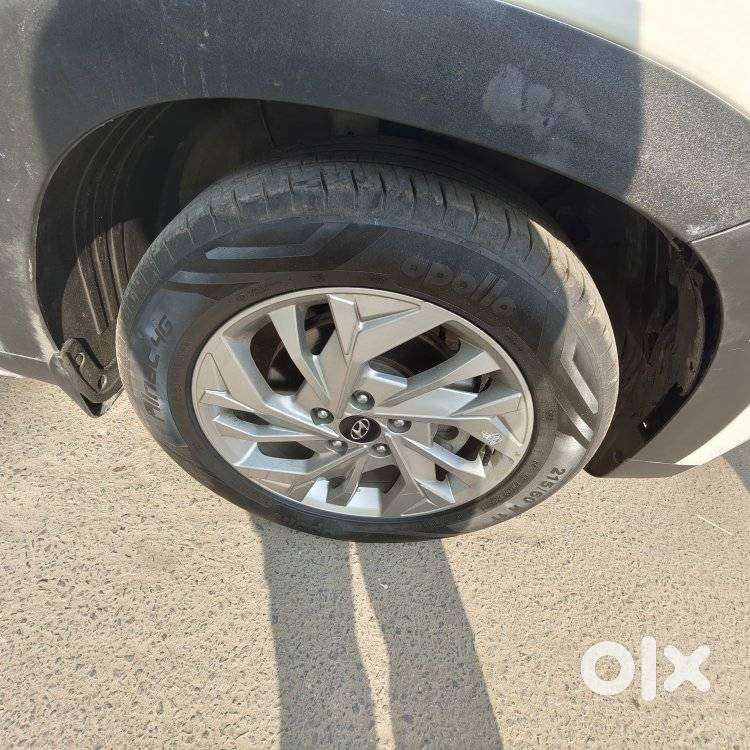 Hyundai Creta Sx Petrol Mt, 2023, Petrol