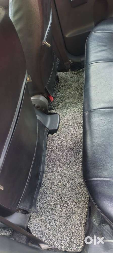 Maruti Suzuki Dzire 2010
