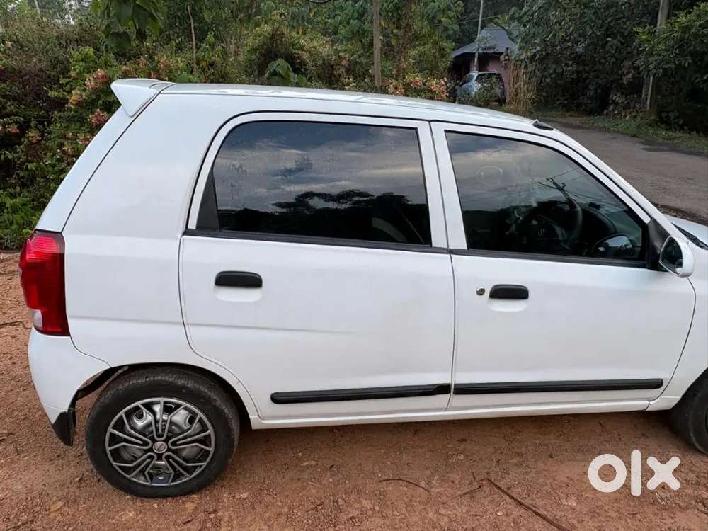 Maruti Suzuki Alto K10 2010 Petrol 75200 Km Driven