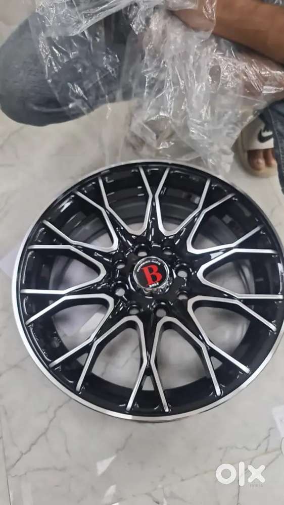 Maruti Suzuki Swift 2009 Good Condition Company Service Alloy Wheel