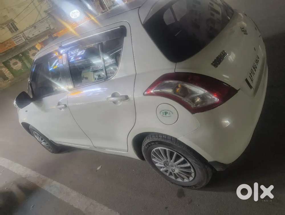 Maruti Suzuki Swift 2014 Petrol 90000 Km Driven