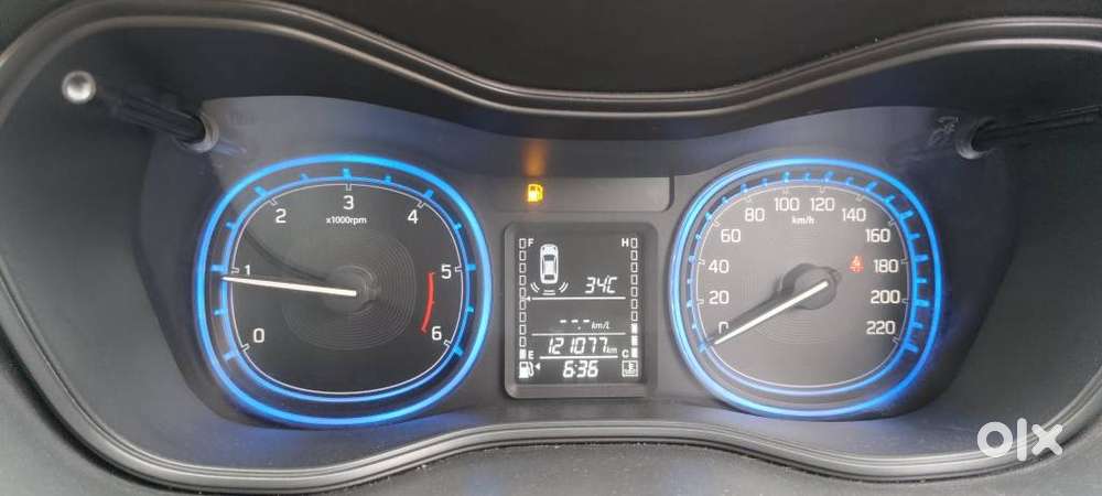 Maruti Suzuki Vitara Brezza Zdi Plus Dual Tone, 2016