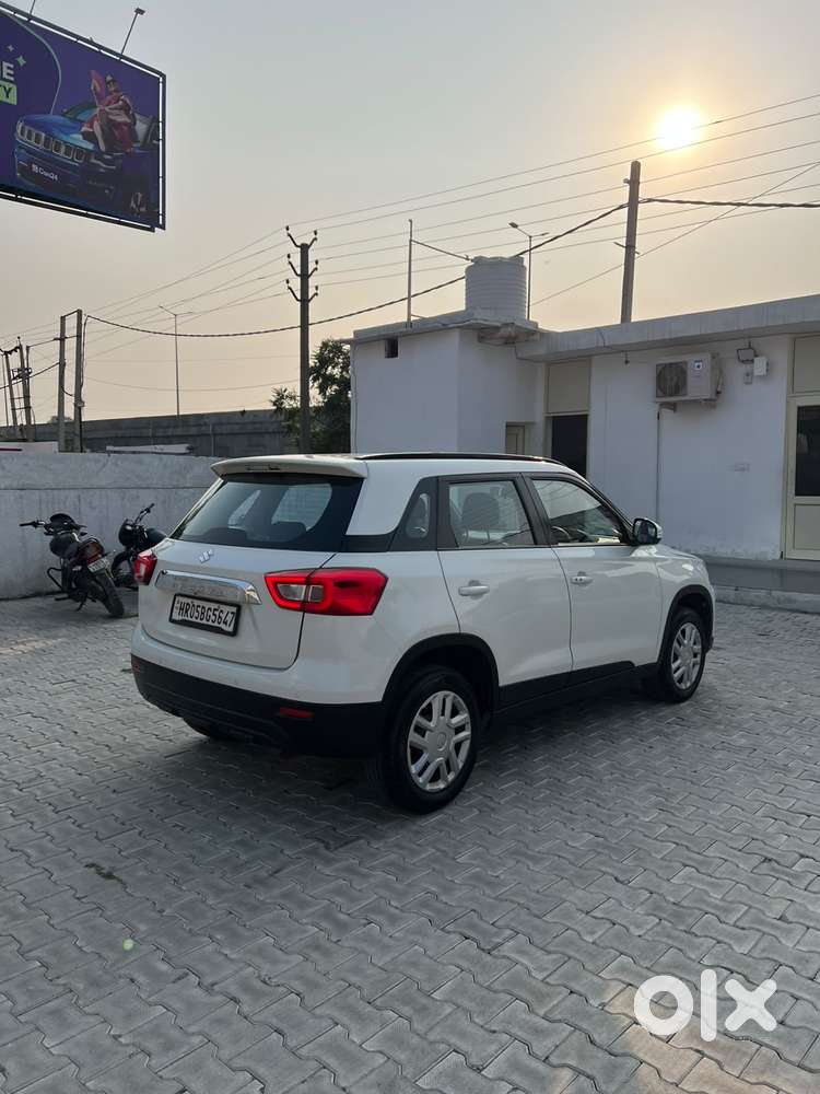 Maruti Suzuki Brezza 1.5 Vxi Smart Hybrid, 2022, Petrol