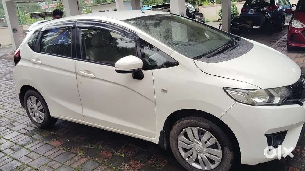 Honda Jazz 2017  45,244 Km  ₹4,45,000

 Honda Jazz 1.2 S Mt (i-vte