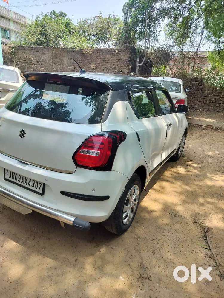 Maruti Suzuki Swift 2021