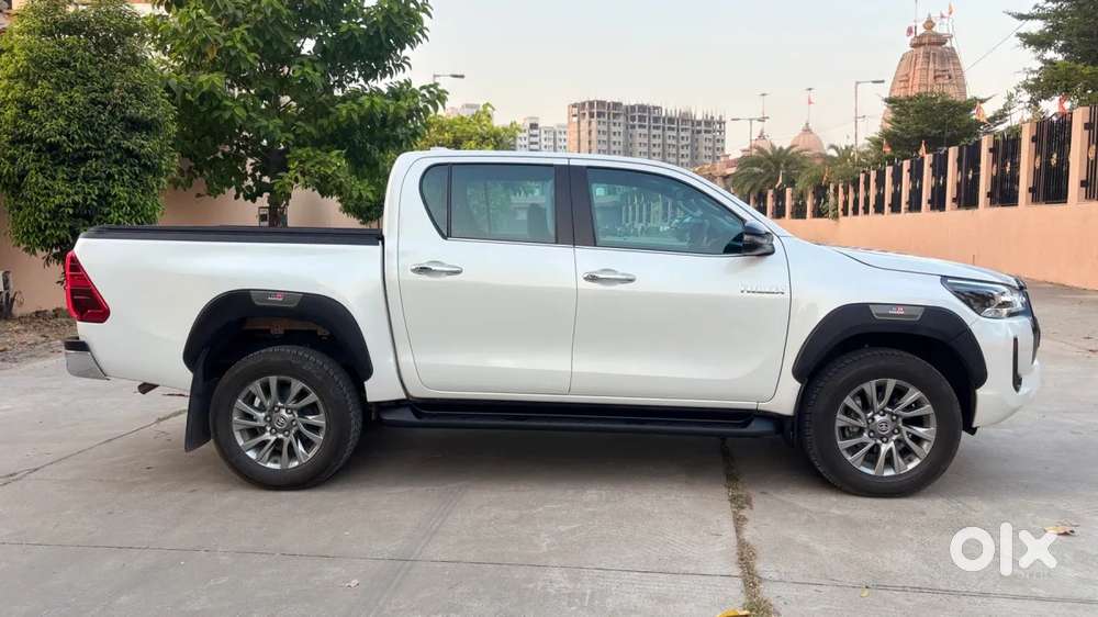Toyota Hilux 2.8 High 4x4 Mt, 2026, Diesel