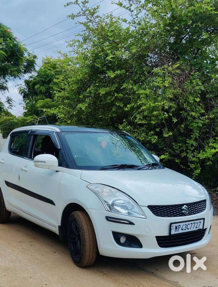 Maruti Suzuki Swift Vxi Optional, 2014, Petrol