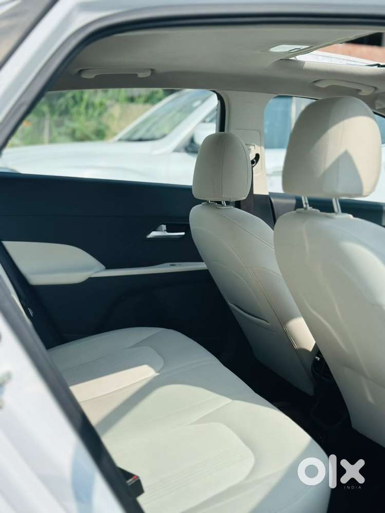 Hyundai Verna Crdi 1.6 Sx, 2025, Petrol