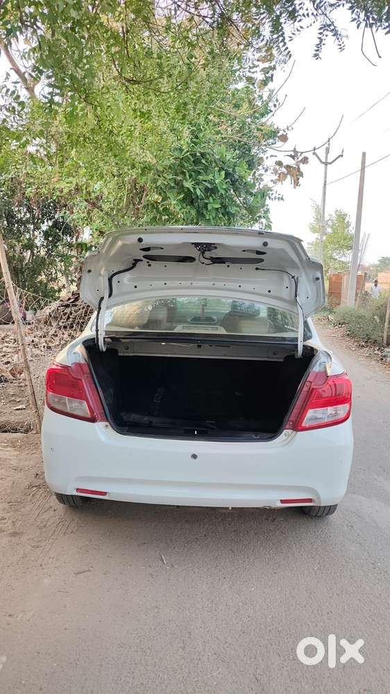 Maruti Suzuki Dzire 1.2 Zxi, 2020, Petrol